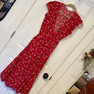 Adorable floral wrap dress